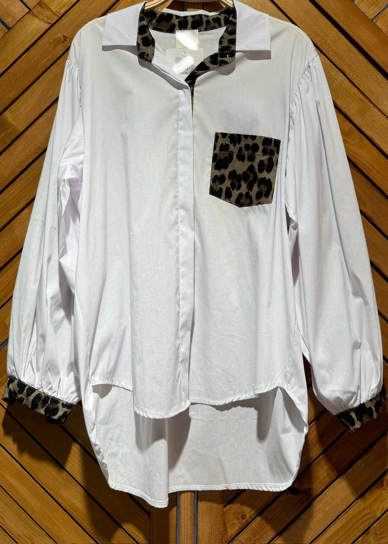 Leopard pocket blouse